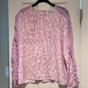 Fever Pinkish/Lavender blouse size med
